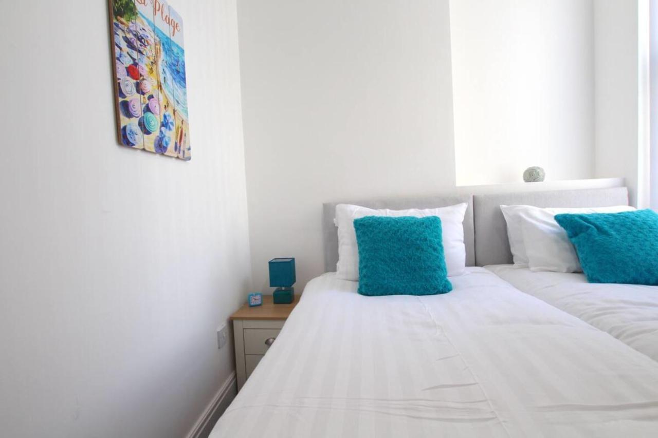 Coast Accommodation Station Road Apartments Blackpool Luaran gambar