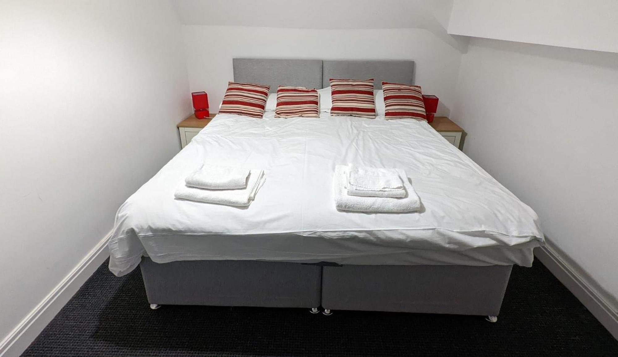 Coast Accommodation Station Road Apartments Blackpool Bilik gambar
